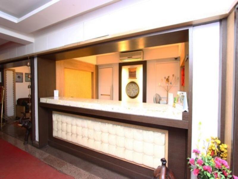 Hotel Shantidoot, Dadar Mālād Esterno foto
